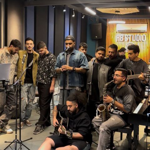 دانلود آهنگ رضا شیری نیومدی نیومدی دانلود آهنگ رضا شیری نیومدی نیومدی